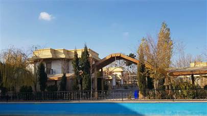 حیاط هتل پارسیان توریست توس مشهد حیاط هتل پارسیان توریست توس مشهد